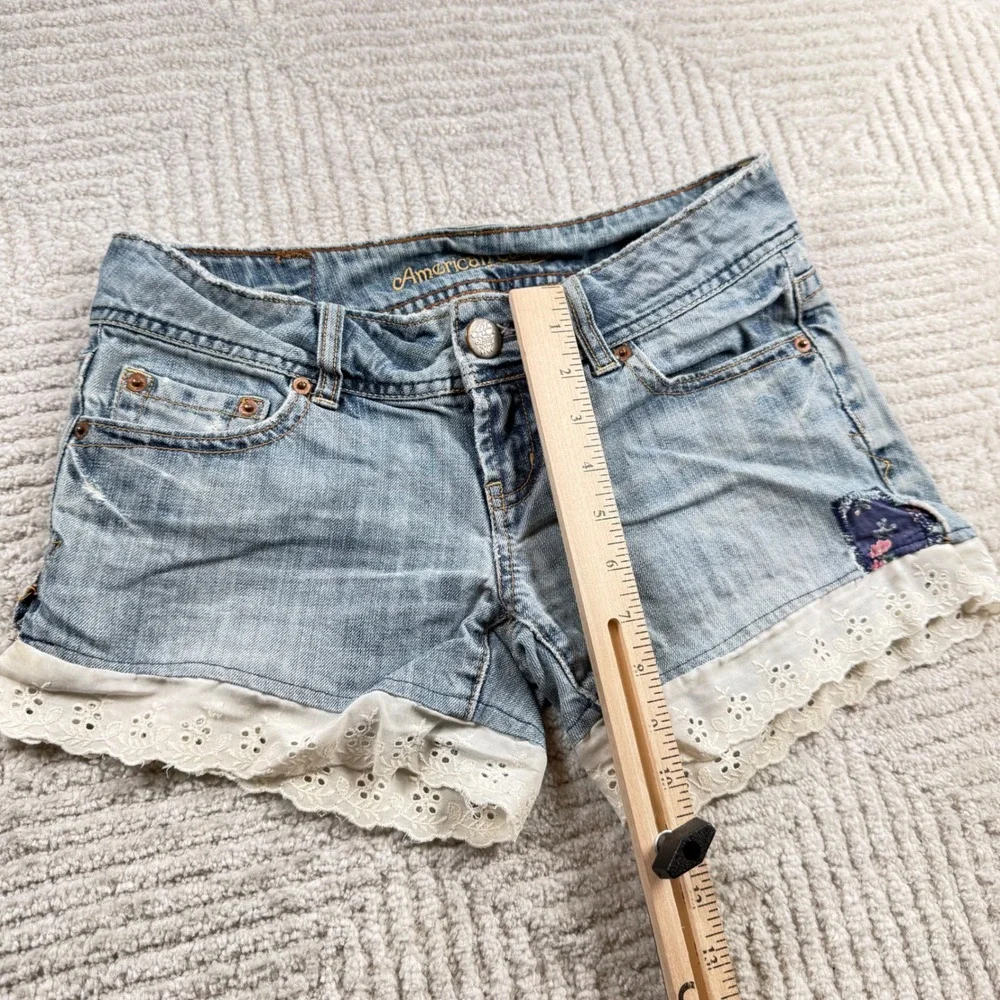 American Eagle Denim Shorts Womens 2 Long Boho Lace Distressed Festival VTG Y2K